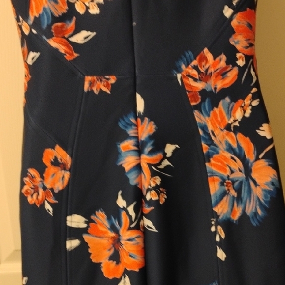 Ivanka Trump Floral Sleeveless Midi Dress - Picture 10 of 16